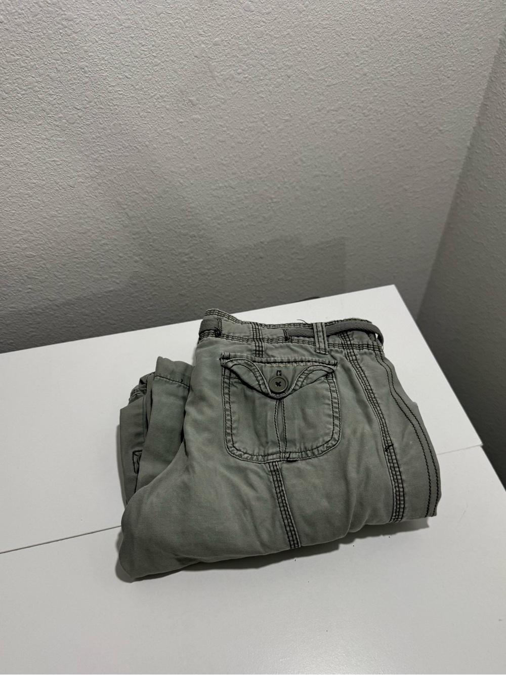 Green y2k cargo pants